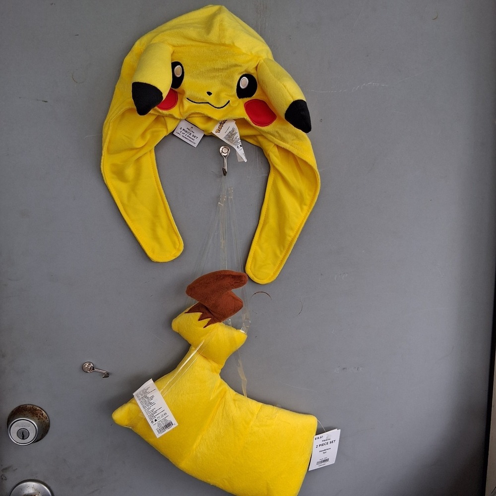 NWT Pokémon Pikachu Costume Hat And Tail - Picture 2 of 6